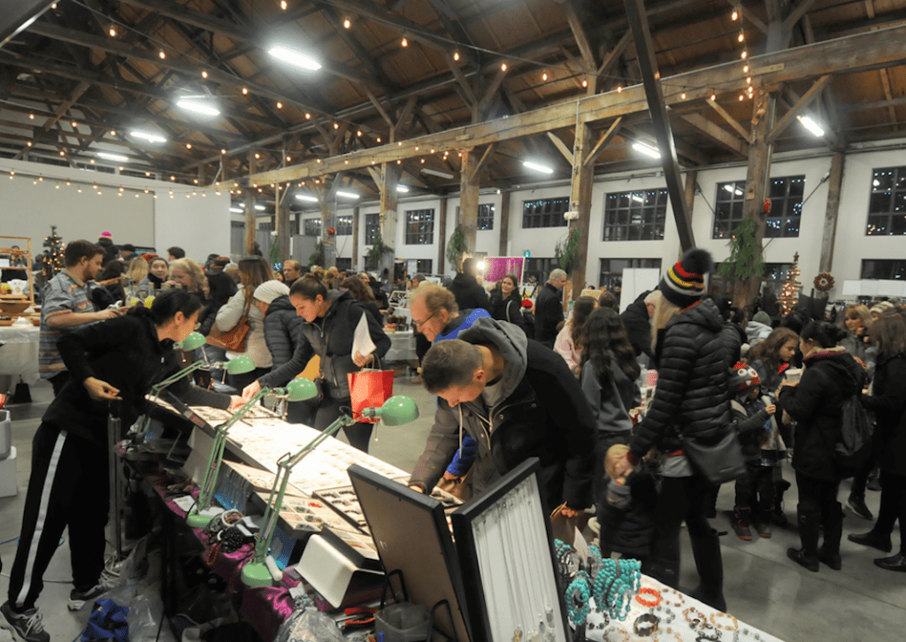 Shipyards Christmas Market People Shopping at Local Booths North Vancouver