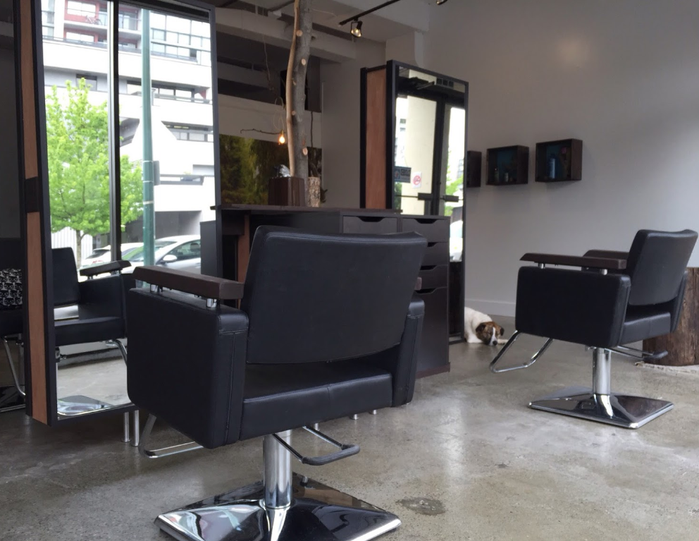 Hair Salon Barber Shop Chair Rental Central Lonsdale Avenue North Vancouver British Columbia Canada