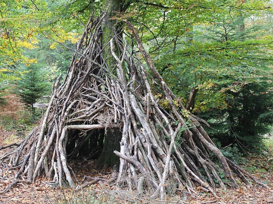 Canada West Mountain School Outdoor Wood Shelter