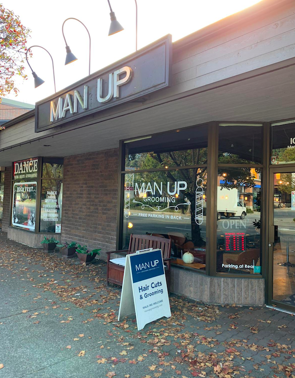 Man Up Grooming Salon Barber Hair Cut Style Men Boys Marine Drive North Vancouver British Columbia Canada 4